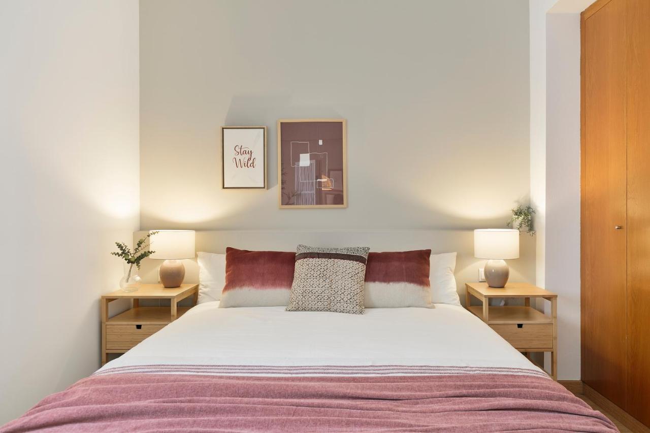 Click&Flat Sugranyes Apartment Barcelona Exterior photo